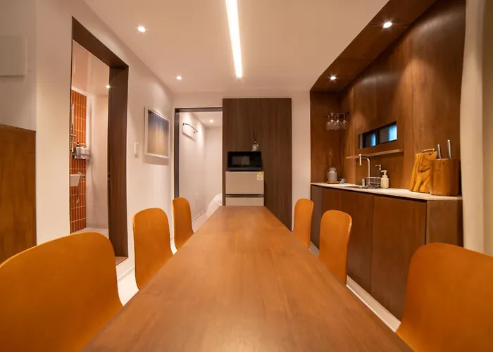 Chillstay Hongdae #arex 1min * Seul