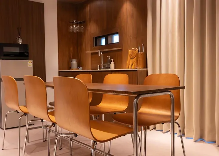 Chillstay Hongdae #arex 1min *